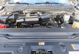 2017 Ford Super Duty F-250 SRW - Image 43