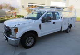2017 Ford Super Duty F-250 SRW - Image 1