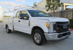 2017 Ford Super Duty F-250 SRW - Image 4