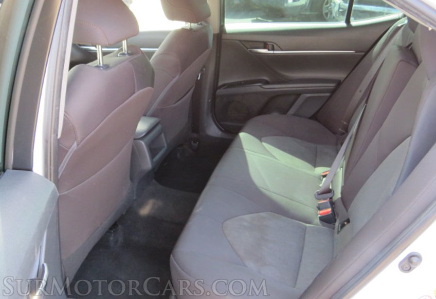 2018 Toyota Camry - Image 28