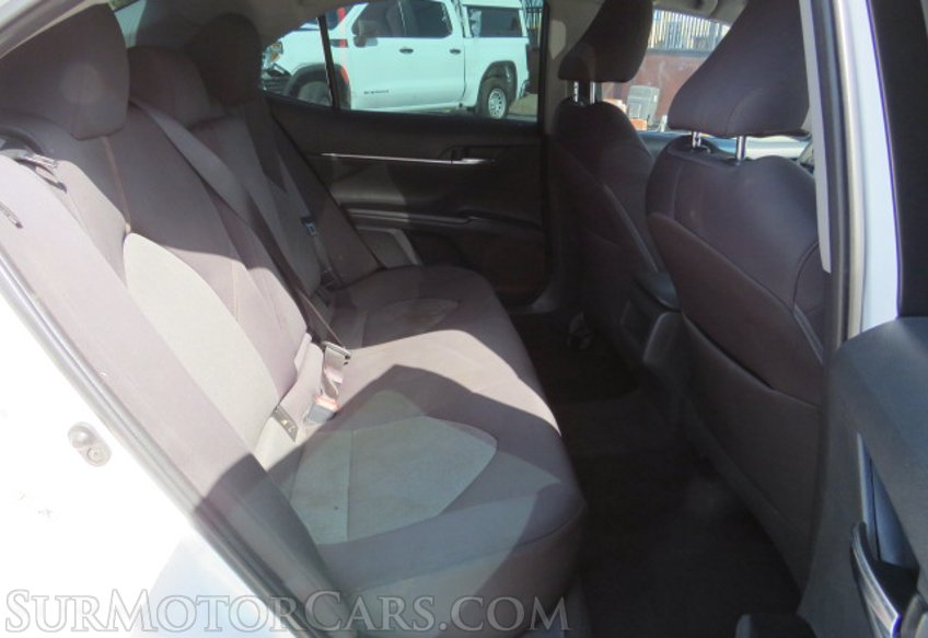 2018 Toyota Camry - Image 27
