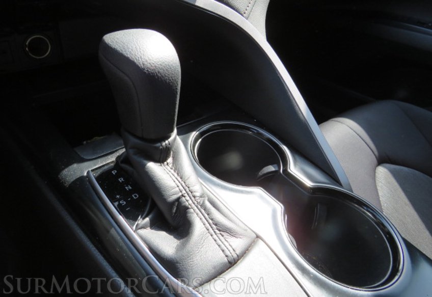 2018 Toyota Camry - Image 37