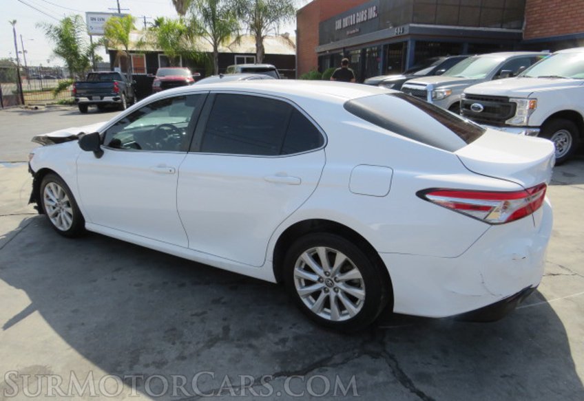 2018 Toyota Camry - Image 5
