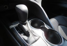 2018 Toyota Camry - Image 37