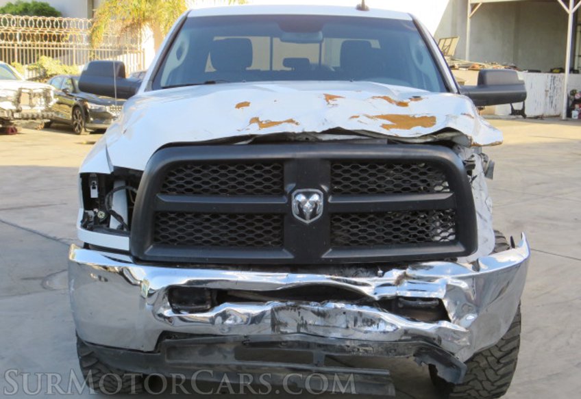 2016 Ram 2500 - Image 11