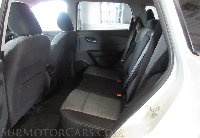 2021 Nissan Rogue - Image 30