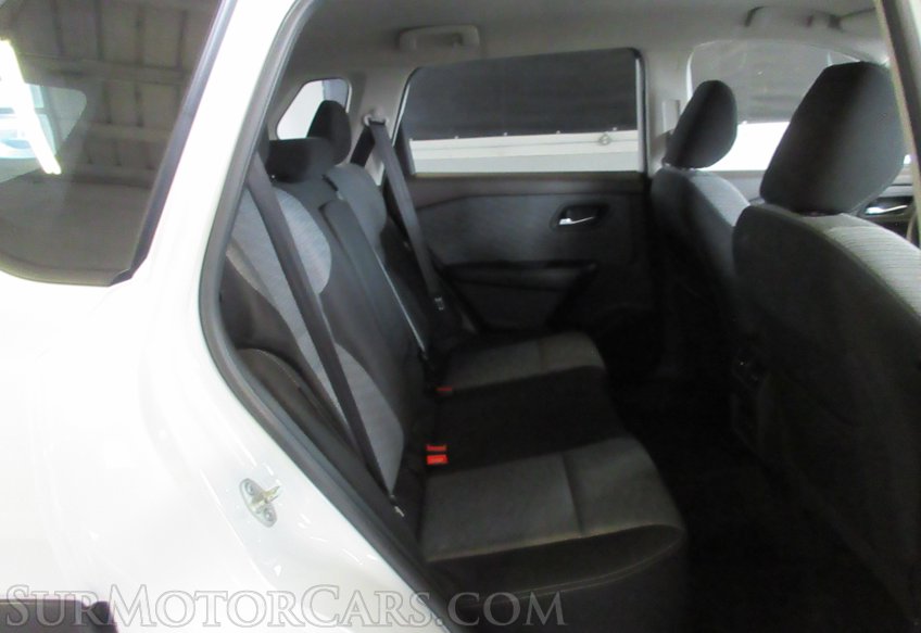 2021 Nissan Rogue - Image 31