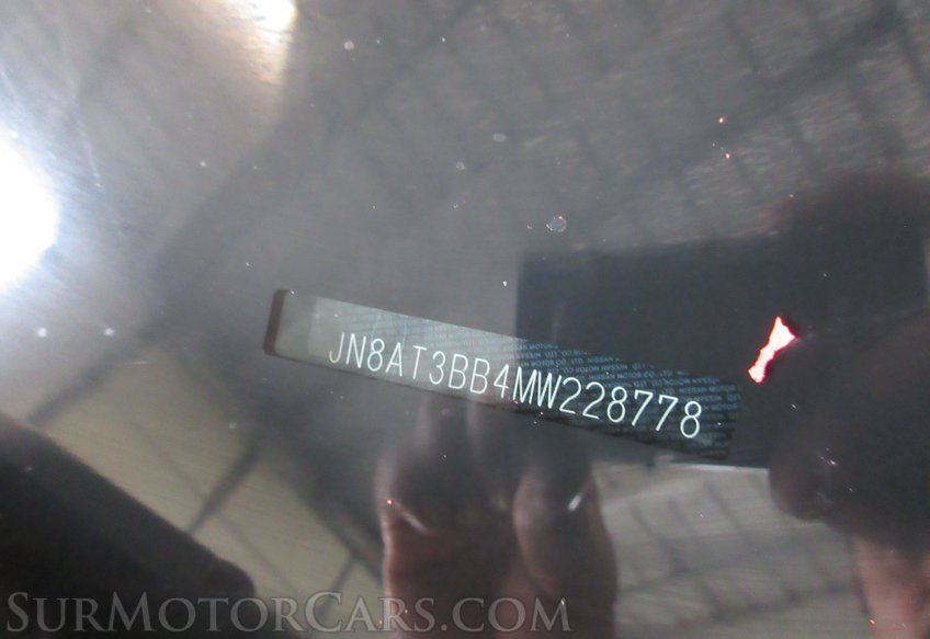 2021 Nissan Rogue - Image 57