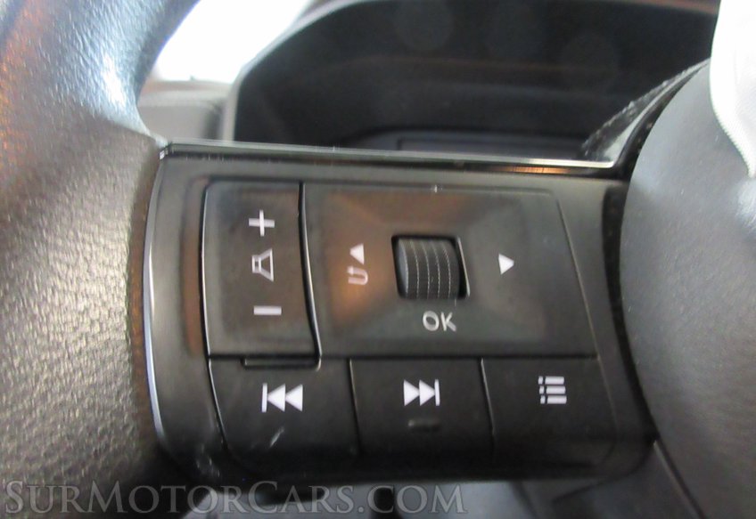 2021 Nissan Rogue - Image 34