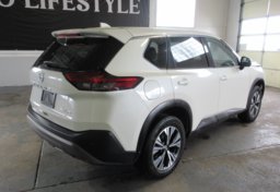 2021 Nissan Rogue - Image 6