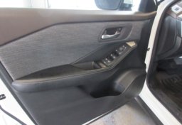 2021 Nissan Rogue - Image 50