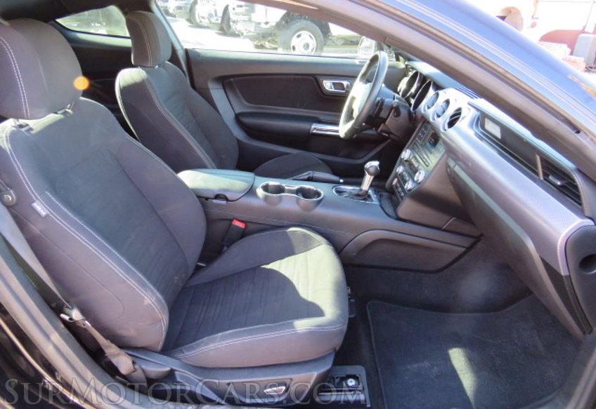 2017 Ford Mustang - Image 20