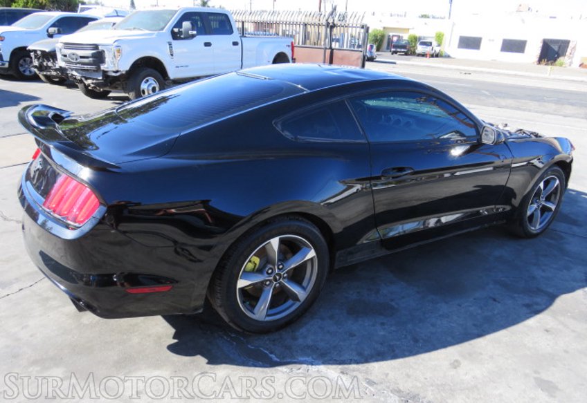 2017 Ford Mustang - Image 5