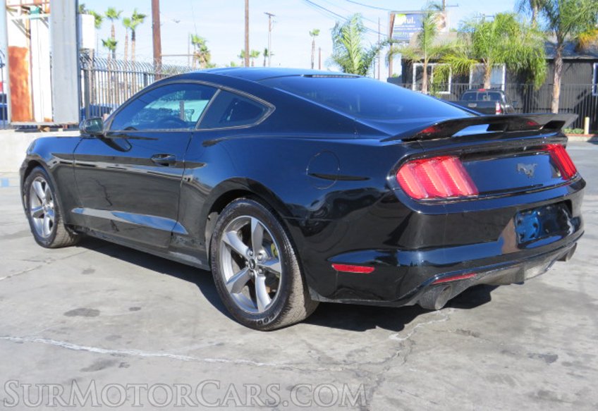 2017 Ford Mustang - Image 7