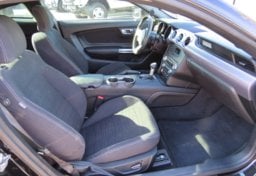 2017 Ford Mustang - Image 22
