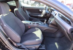 2017 Ford Mustang - Image 20