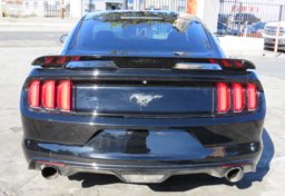 2017 Ford Mustang - Image 12