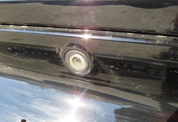 2017 Ford Mustang - Image 16