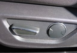 2017 Ford Mustang - Image 40