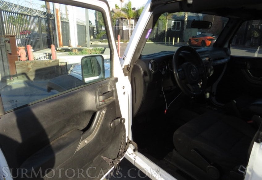 2012 Jeep Wrangler - Image 17