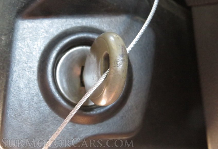 2012 Jeep Wrangler - Image 32