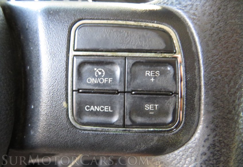 2012 Jeep Wrangler - Image 31