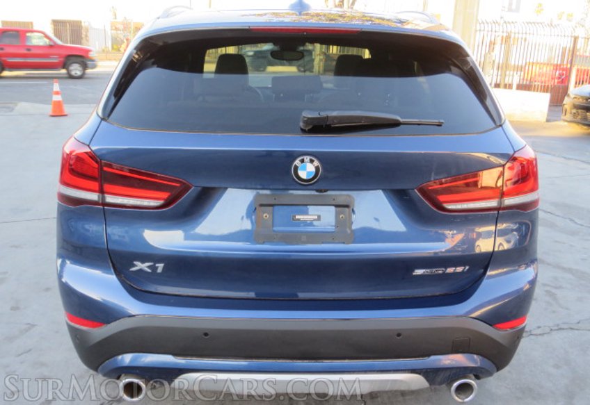 2021 BMW X1 - Image 12