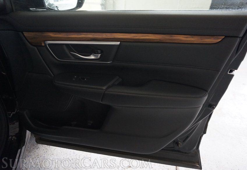 2017 Honda CR-V - Image 44