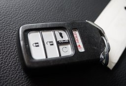 2017 Honda CR-V - Image 41