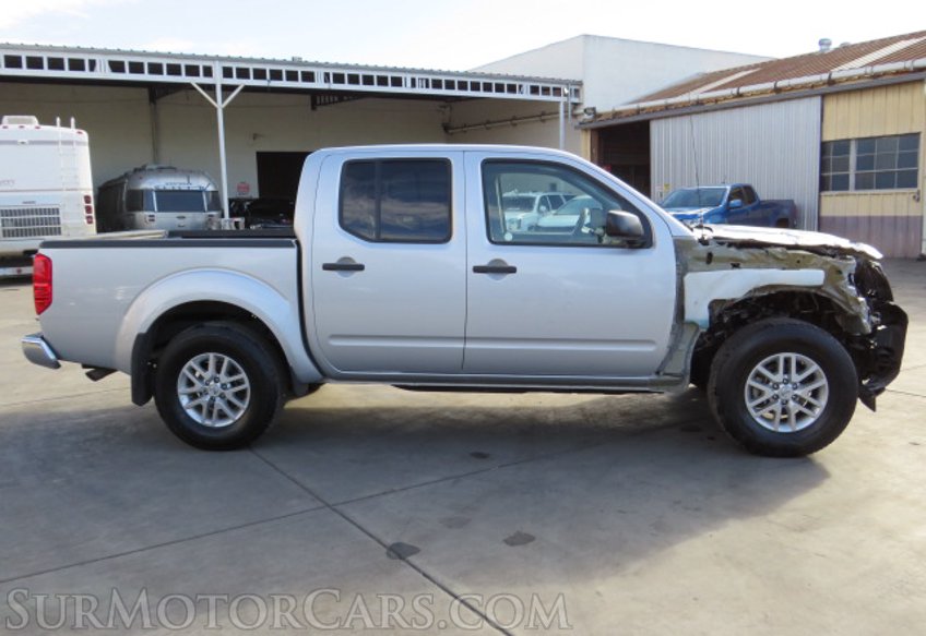 2019 Nissan Frontier - Image 6