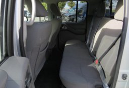2019 Nissan Frontier - Image 31