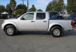 2019 Nissan Frontier - Image 5