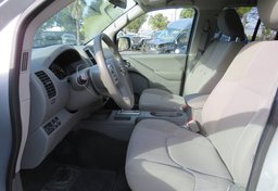 2019 Nissan Frontier - Image 25