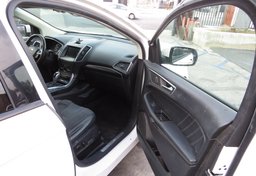 2015 Ford Edge - Image 14