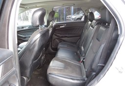 2015 Ford Edge - Image 24