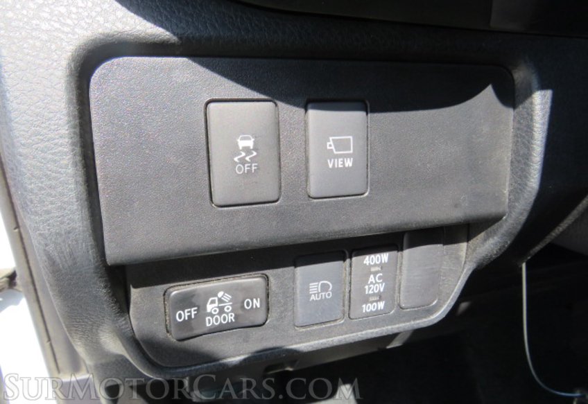 2021 Toyota Tacoma 4WD - Image 38