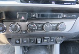 2021 Toyota Tacoma 4WD - Image 34