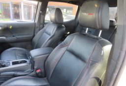 2021 Toyota Tacoma 4WD - Image 29