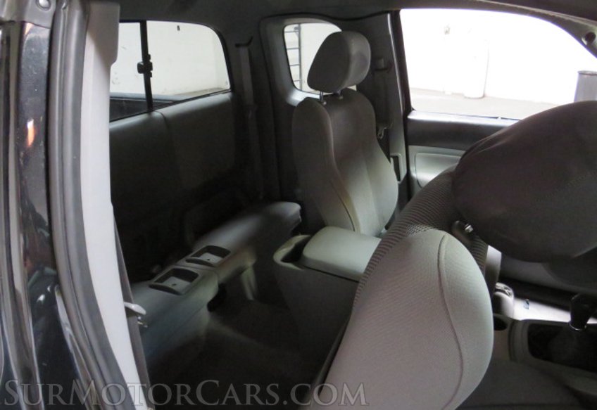 2005 Toyota Tacoma - Image 21