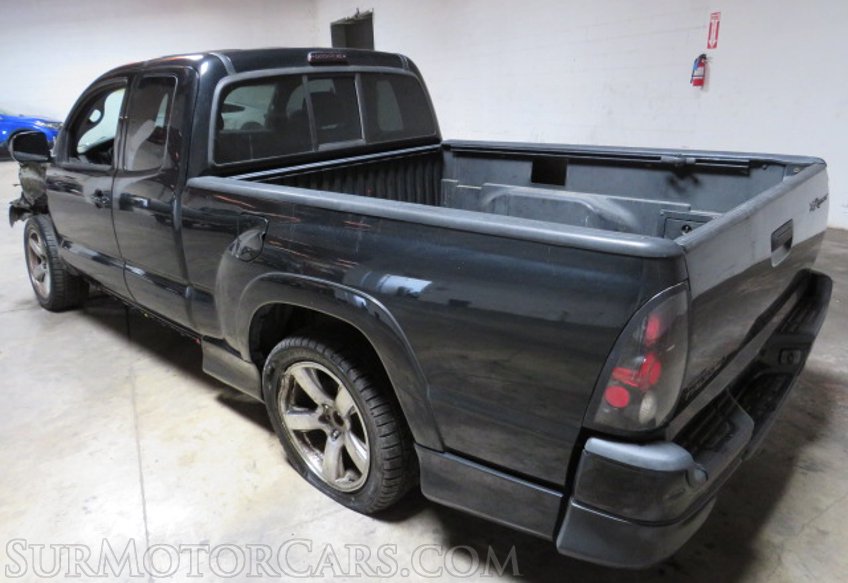 2005 Toyota Tacoma - Image 7