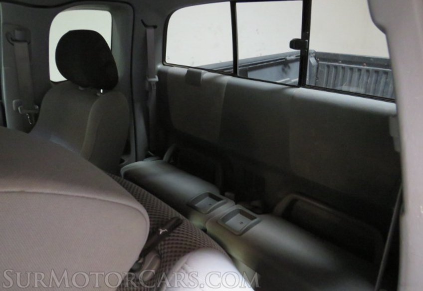 2005 Toyota Tacoma - Image 19