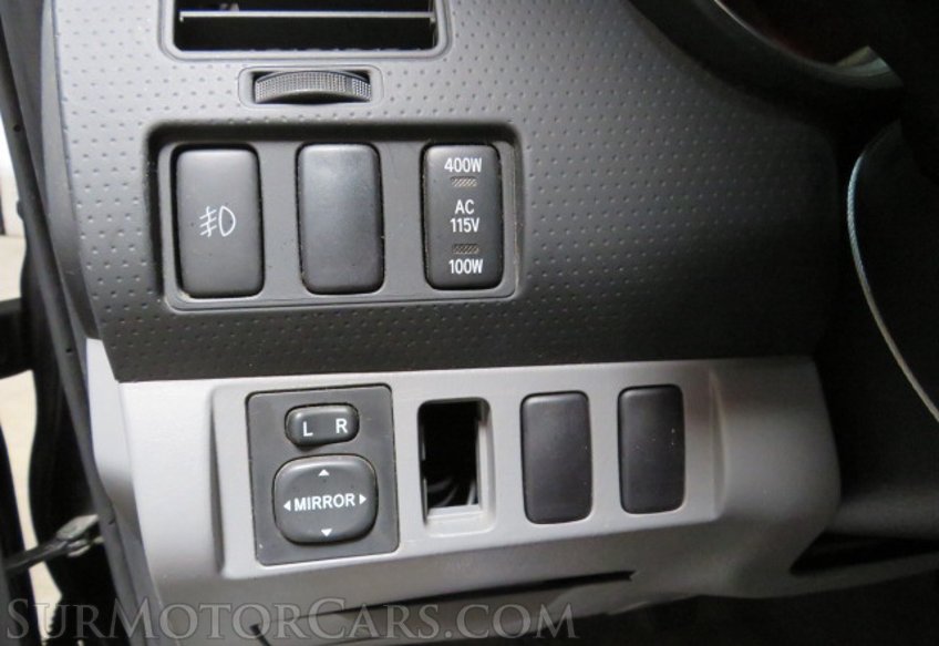 2005 Toyota Tacoma - Image 31