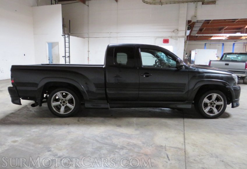 2005 Toyota Tacoma - Image 11