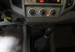 2005 Toyota Tacoma - Image 30