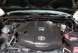 2005 Toyota Tacoma - Image 36
