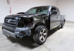 2005 Toyota Tacoma - Image 4