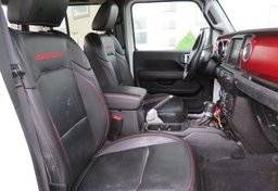 2020 Jeep Gladiator - Image 35