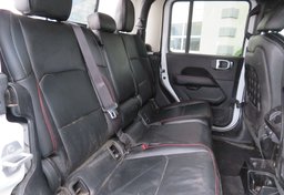 2020 Jeep Gladiator - Image 36