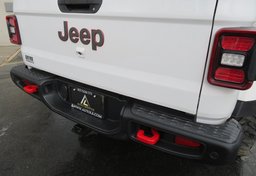 2020 Jeep Gladiator - Image 22