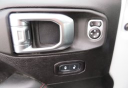 2020 Jeep Gladiator - Image 50